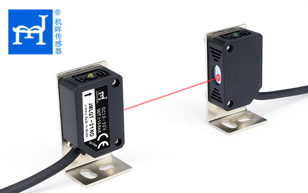 Q31 Laser sensor through-beam mode